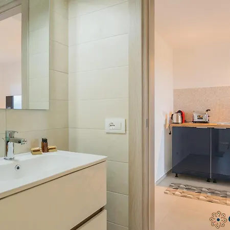 Apartment Cheba By Apulia